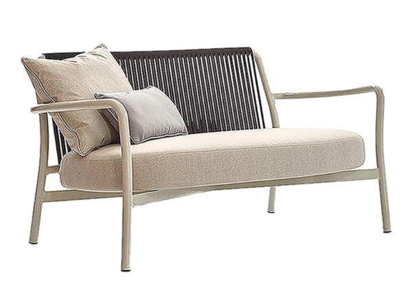 چرا مبلمان کاپری برند نظری برای فضای باز انتخاب ایده‌آلی است؟