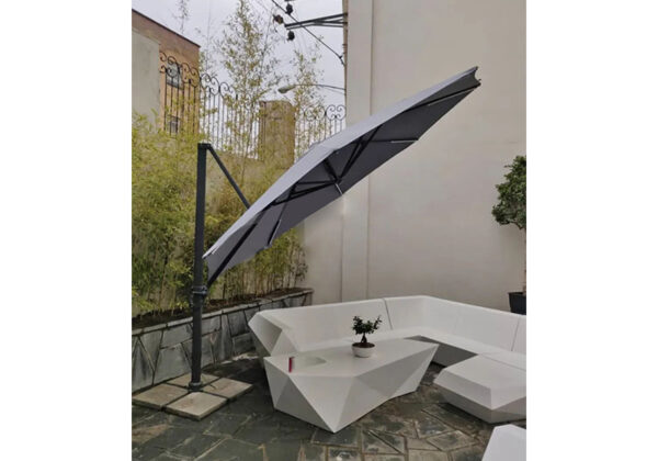 بازار، مزایا و توصیه‌های خرید برای چتر پایه کنار چراغ‌دار