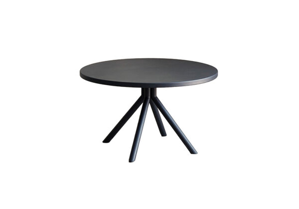 بررسی فنی و طراحی میز مدل سیلوا