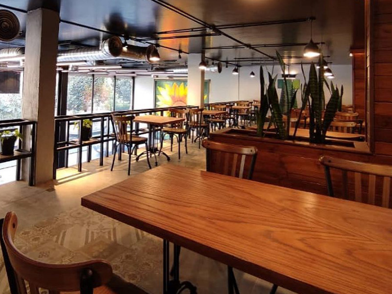 چرا خرید محصولات برند نظری از خونه باغ رشت مقرون‌به‌صرفه است؟