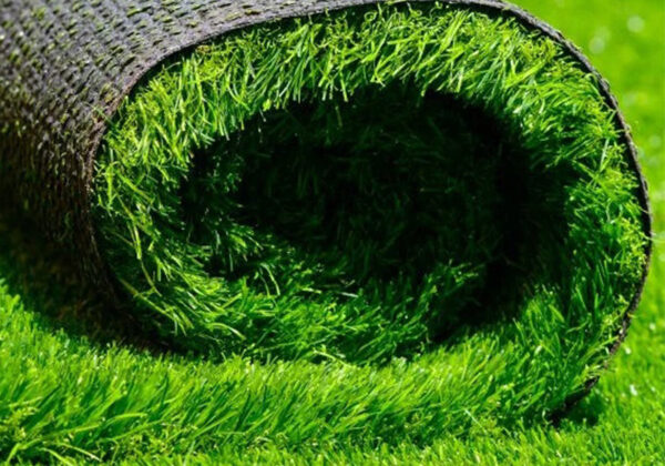 بررسی انواع چمن مصنوعی بر اساس ساختار و ویژگی‌های فنی